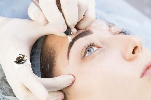 5 Reasons Why You Should Consider Microblading Eyebrows